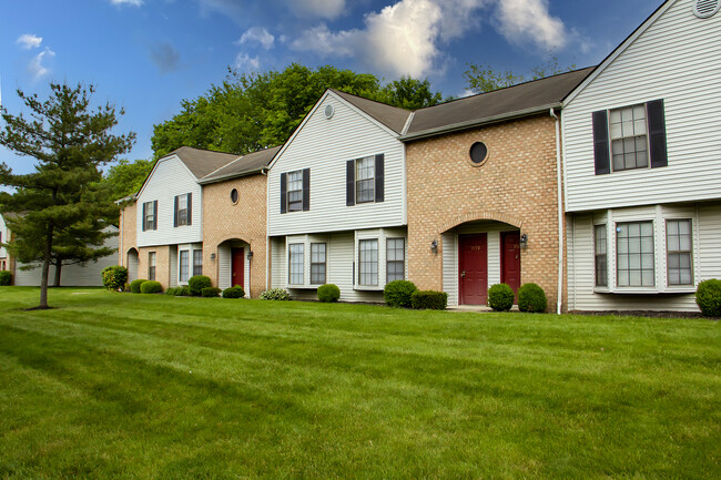 Countryview East Apartments in Canal Winchester, OH - Foto de edificio - Building Photo