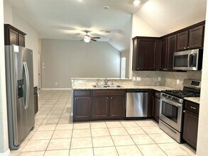 16702 Peralta Bay Cir in Crosby, TX - Building Photo - Building Photo