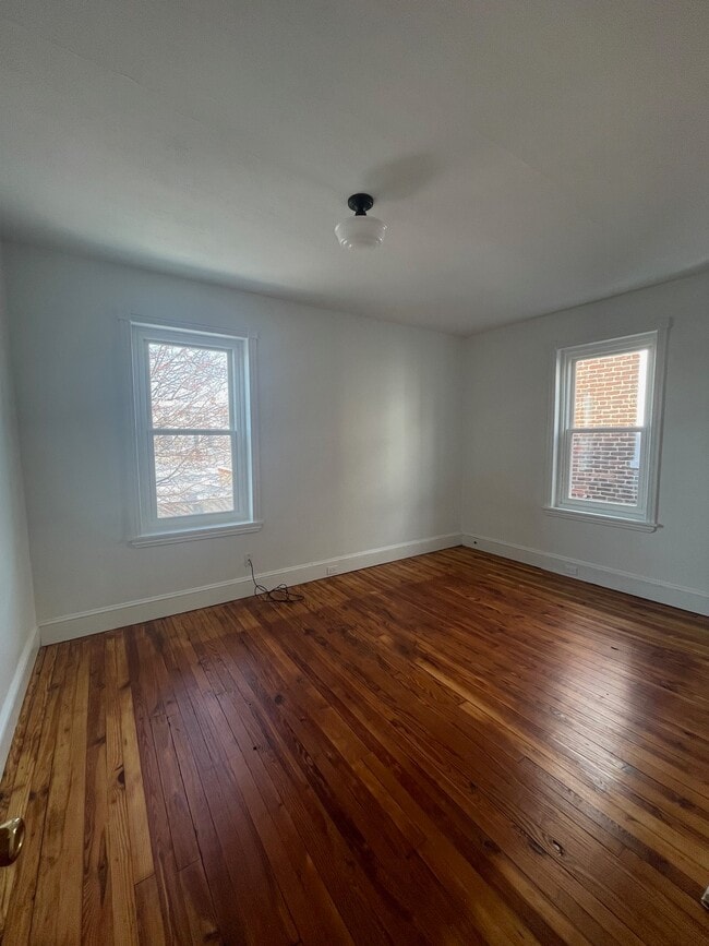 338 Rector St in Philadelphia, PA - Building Photo - Building Photo