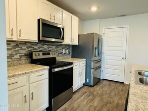 4011 Silver Spur Rd in Callaway, FL - Building Photo - Building Photo