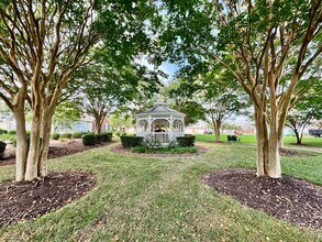 1419 Hawick Terrace in Chesapeake, VA - Building Photo - Building Photo