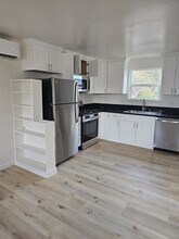 439 Neal St in Grass Valley, CA - Foto de edificio - Building Photo