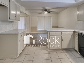 10520 Blue Spruce Rd in Oklahoma City, OK - Building Photo - Building Photo