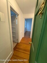 302 Wall St in Kingston, NY - Building Photo - Building Photo