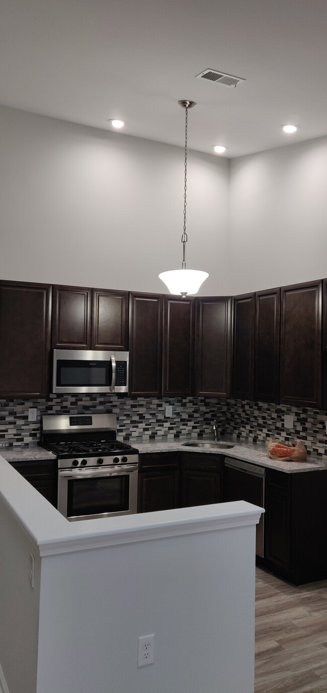 property at 93 Albury Way