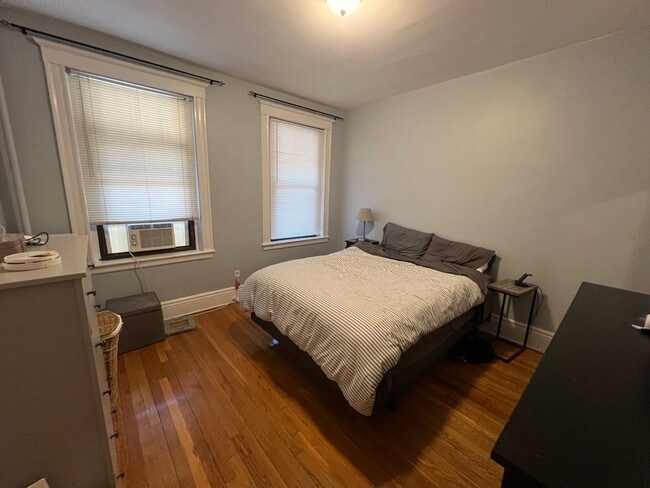 1758 Commonwealth Ave in Boston, MA - Building Photo - Building Photo