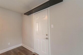 1511 Scharpe St-Unit -3 in Houston, TX - Building Photo - Building Photo