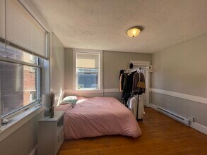 162 Endicott St, Unit 5R in Boston, MA - Building Photo - Building Photo