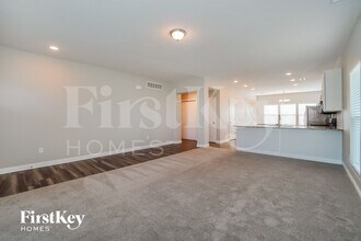 1158 Dornoch Dr in Lancaster, OH - Building Photo - Building Photo