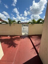 3208 San Remo Cir in Homestead, FL - Building Photo - Building Photo