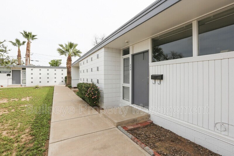 249 S Hobson in Mesa, AZ - Building Photo