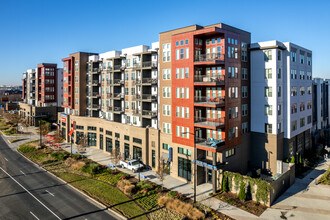 Bradham at New Bern in Charlotte, NC - Building Photo - Building Photo