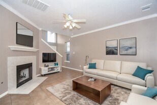 16414 Pademelon Dr in Sugar Land, TX - Building Photo