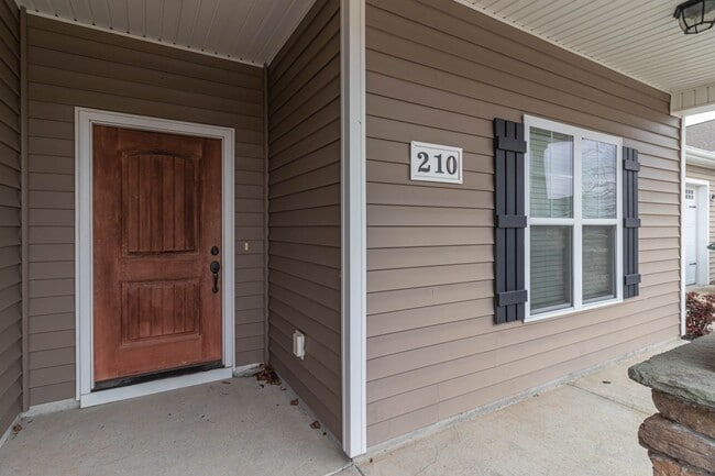 210 Twilight Dr in Goldsboro, NC - Building Photo - Building Photo