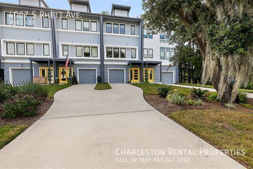 property at 4067 S Rhett Ave