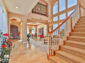 2914 Carrillo Way in Carlsbad, CA - Building Photo - Building Photo