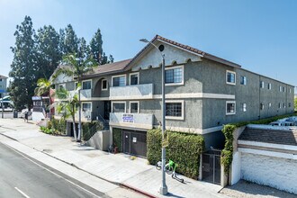 West Temple Apartments in Los Angeles, CA - Building Photo - Building Photo