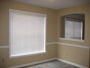 7562 Sandy Brook Cv in Memphis, TN - Foto de edificio - Building Photo