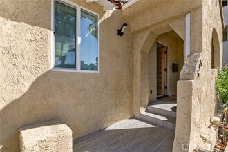 545 Ivy St in Glendale, CA - Building Photo - Building Photo