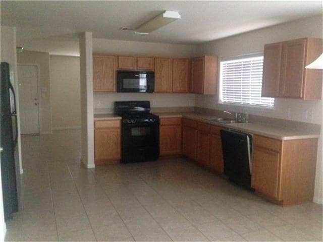 18303 Barkers Green Way Photo