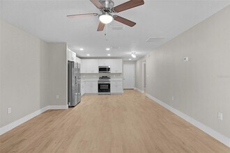 9170 N Travis Dr in Citrus Springs, FL - Building Photo - Building Photo