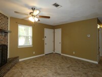 6470 Arlingwood Dr in Milton, FL - Building Photo - Building Photo