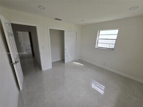 600 SW 8th Pl in Boynton Beach, FL - Building Photo - Building Photo