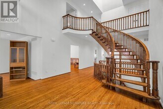 34 Barclay Ct in Markham, ON - Building Photo - Building Photo