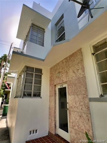 1132 Pennsylvania Ave-Unit -1 in Miami Beach, FL - Building Photo - Building Photo