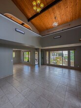 2715 Kauhale St in Kihei, HI - Building Photo - Building Photo