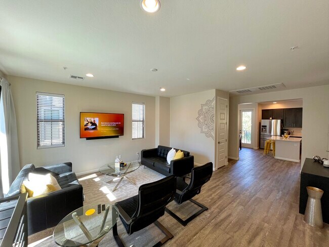 property at 2090 S Dorsey Ln