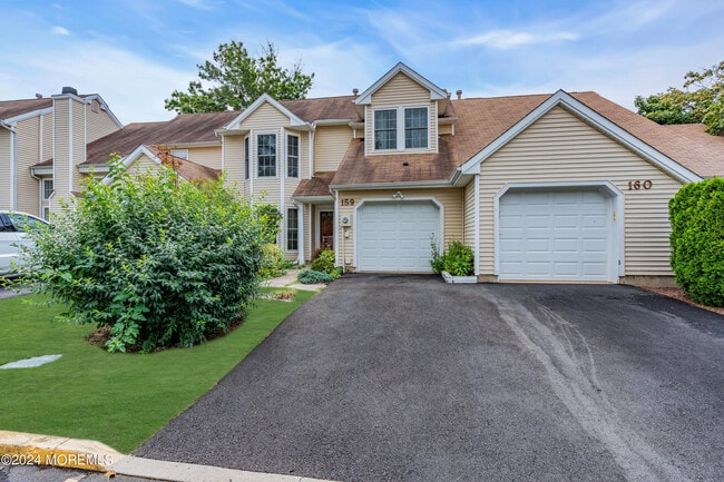 159 Daisy Dr in Freehold Township, NJ - Building Photo - Building Photo