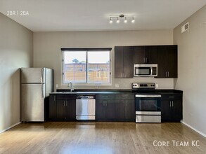 2903 Gillham Rd in Kansas City, MO - Building Photo - Building Photo