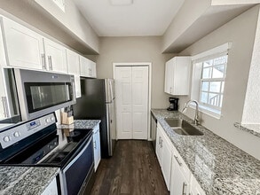 6225 Saratoga Blvd in Corpus Christi, TX - Building Photo - Building Photo