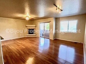 6735 Delmonico Dr in Colorado Springs, CO - Building Photo - Building Photo