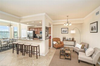 9731 Acqua Ct, Unit 533 in Naples, FL - Building Photo - Building Photo
