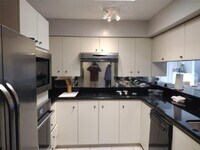 1114 Augusta Dr photo'