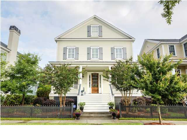 3015 Viscount St in Charleston, SC - Building Photo