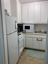 10 W 15th St in New York, NY - Building Photo - Building Photo