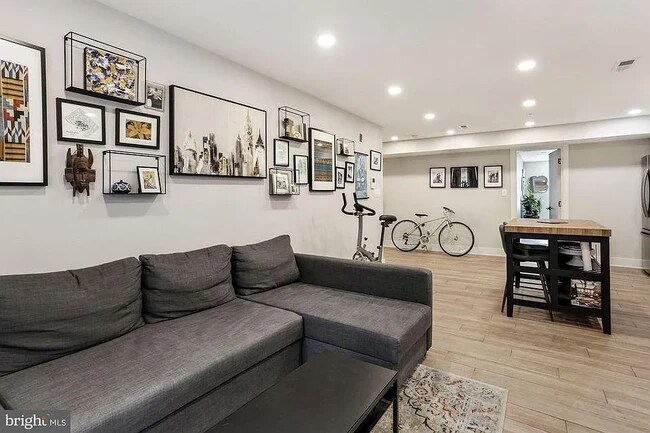 1821 I St NE, Unit 1 in Washington, DC - Building Photo - Building Photo