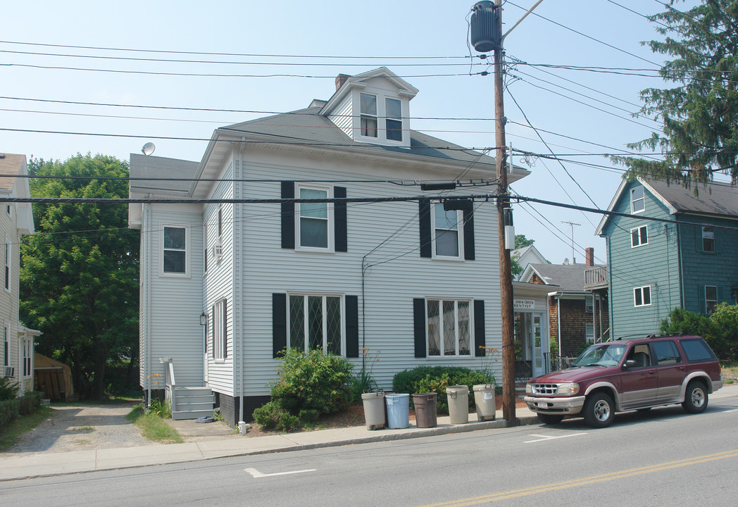 7 Hammatt St in Ipswich, MA - Foto de edificio