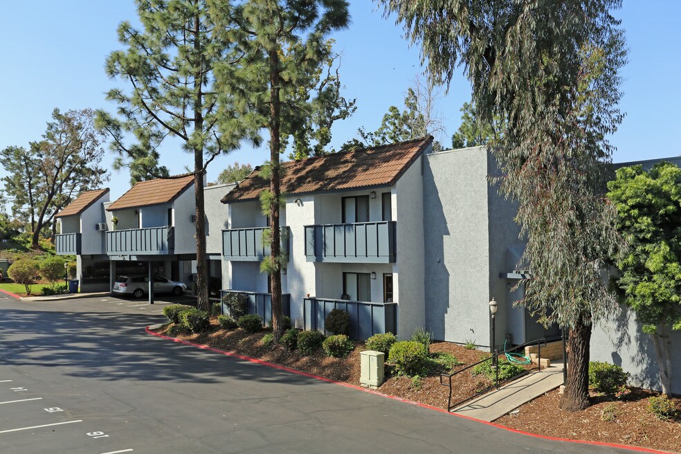 Compass Pointe Apartments and Nearby San Diego Apartments For Rent