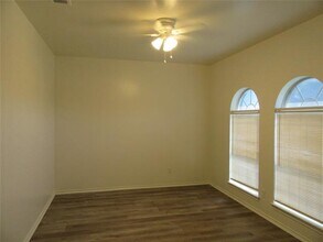 3023 Stonycroft Dr in Lancaster, TX - Building Photo - Building Photo