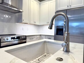 404 Chamberlin Ave in Durham, NC - Building Photo - Building Photo