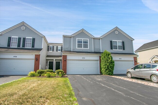 4932 Montauk Dr in Plainfield, IL - Building Photo - Building Photo