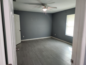 202 Oak Ln Cir in Ocala, FL - Building Photo - Building Photo