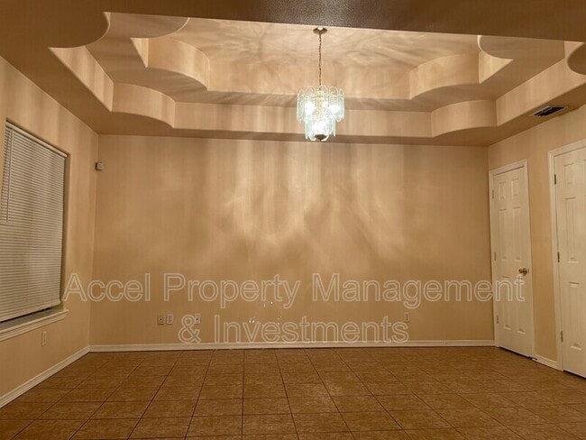 811 French in Edinburg, TX - Building Photo - Building Photo