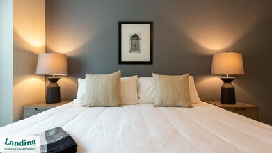 715 W Slaughter Ln, Unit 15-1521 in Austin, TX - Foto de edificio - Building Photo