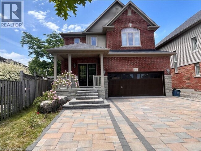145 Redtail St in Kitchener, ON - Building Photo - Building Photo