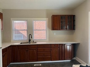 3156 Rosina Ave in Covington, KY - Foto de edificio - Building Photo